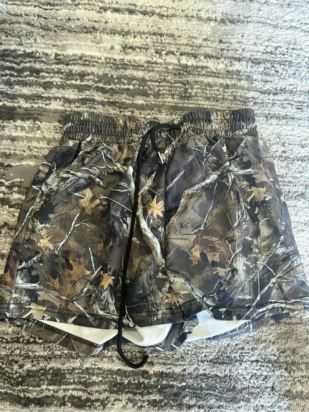 Men's Camouflage Athletic Drawstring Shorts - Brown/Green